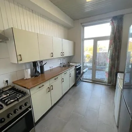 Furnished With 5 Bedrooms Apartment Brunssum