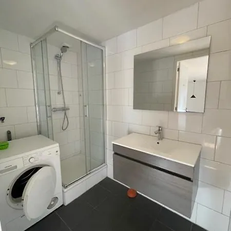 Apartment Furnished With 5 Bedrooms *