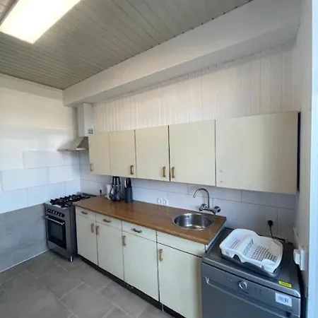 Apartment Furnished With 5 Bedrooms