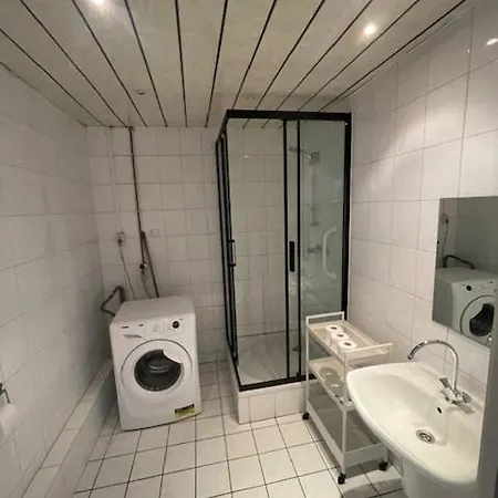 Furnished With 5 Bedrooms *